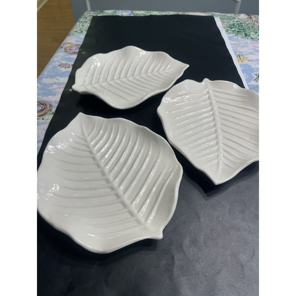 3pc Pottery Barn White Leaf 10” Plates